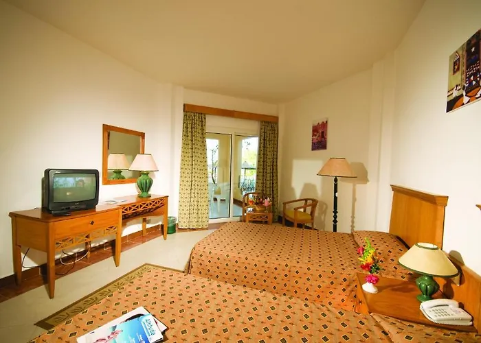 Blue Reef Red Sea 4*