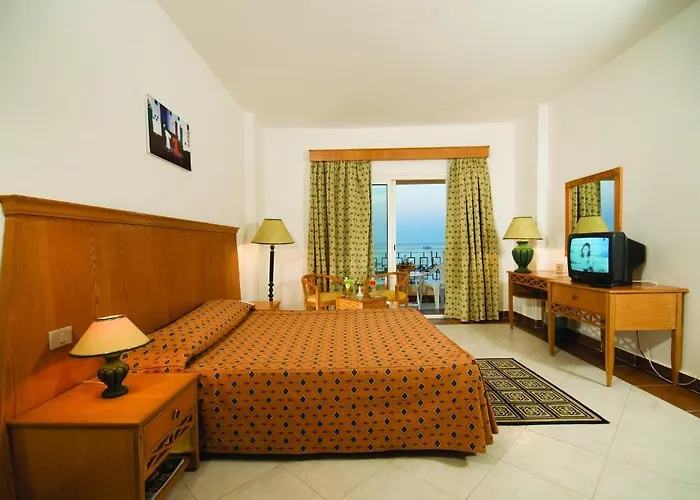 Blue Reef Red Sea Resort Marsa Alam