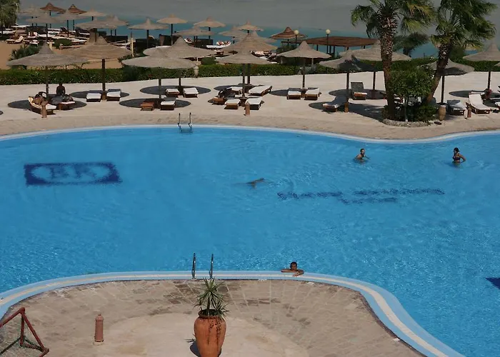 Resort Blue Reef Red Sea